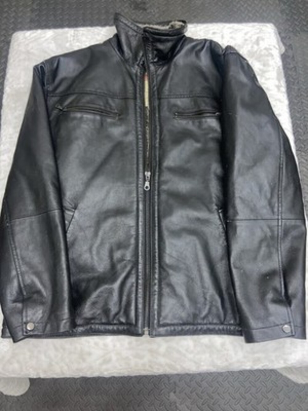 Zero Mens Zip Up Leather Jacket Size Large With Fleece Interior